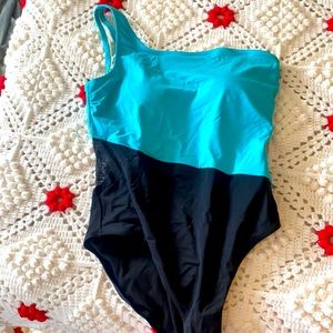 Swimsuits for all one shoulder one piece
